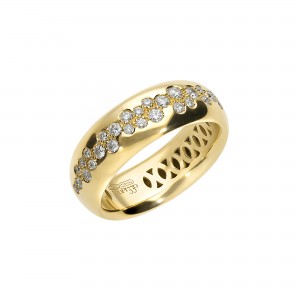 18K Yellow Gold Scattered Diamond Ring
