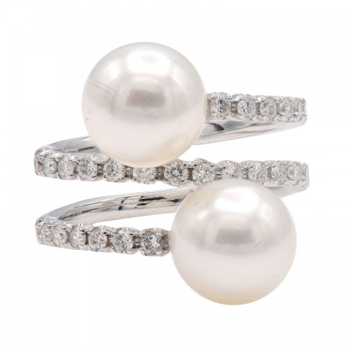 14K White Gold Akoya Pearls And Diamonds Spirial Ring